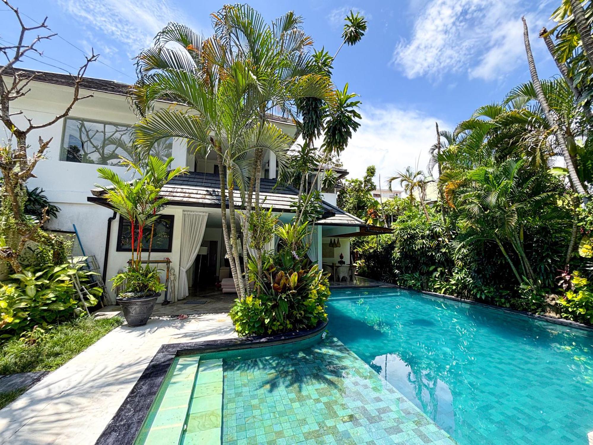 Villa Eindra Seminyak Exteriör bild